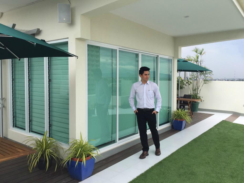 H Hotels - Metro North Uno Quezon City Zewnętrze zdjęcie