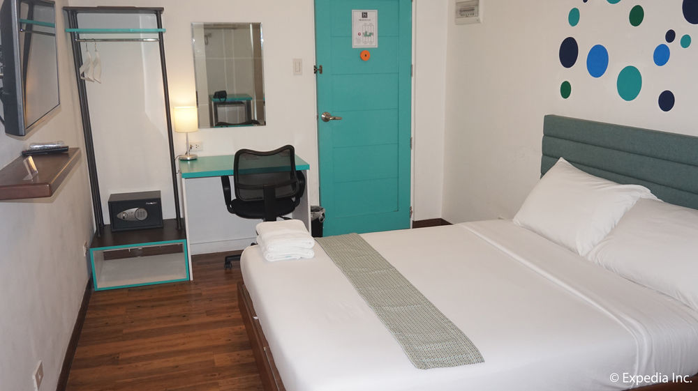 H Hotels - Metro North Uno Quezon City Zewnętrze zdjęcie