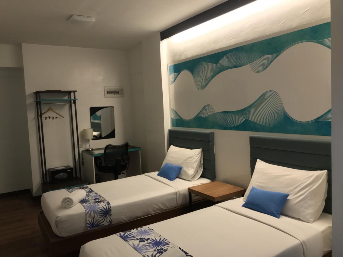 H Hotels - Metro North Uno Quezon City Zewnętrze zdjęcie